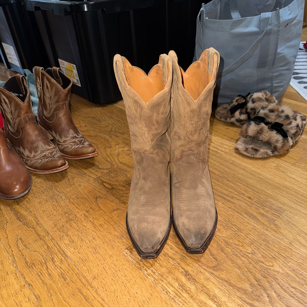 TECOVAS | THE SADIE | [SIZE 9] | EXCELLENT CONDITION